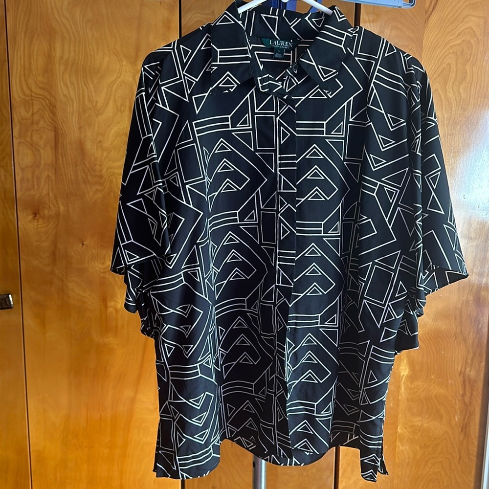 Crazy detail button down